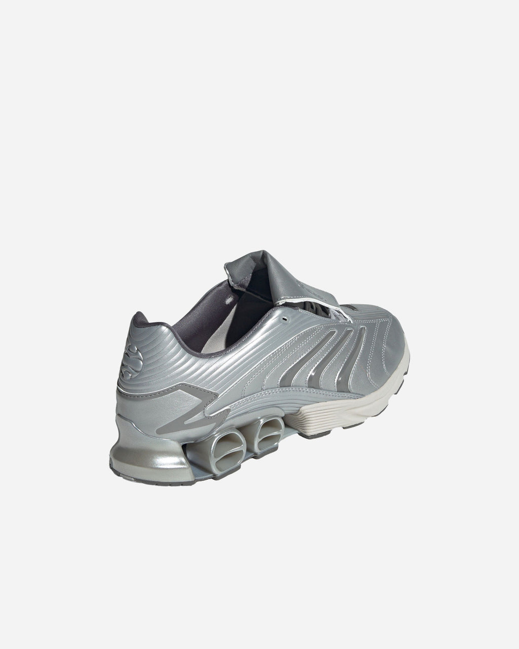 Predator Megaride Metallic Silver
