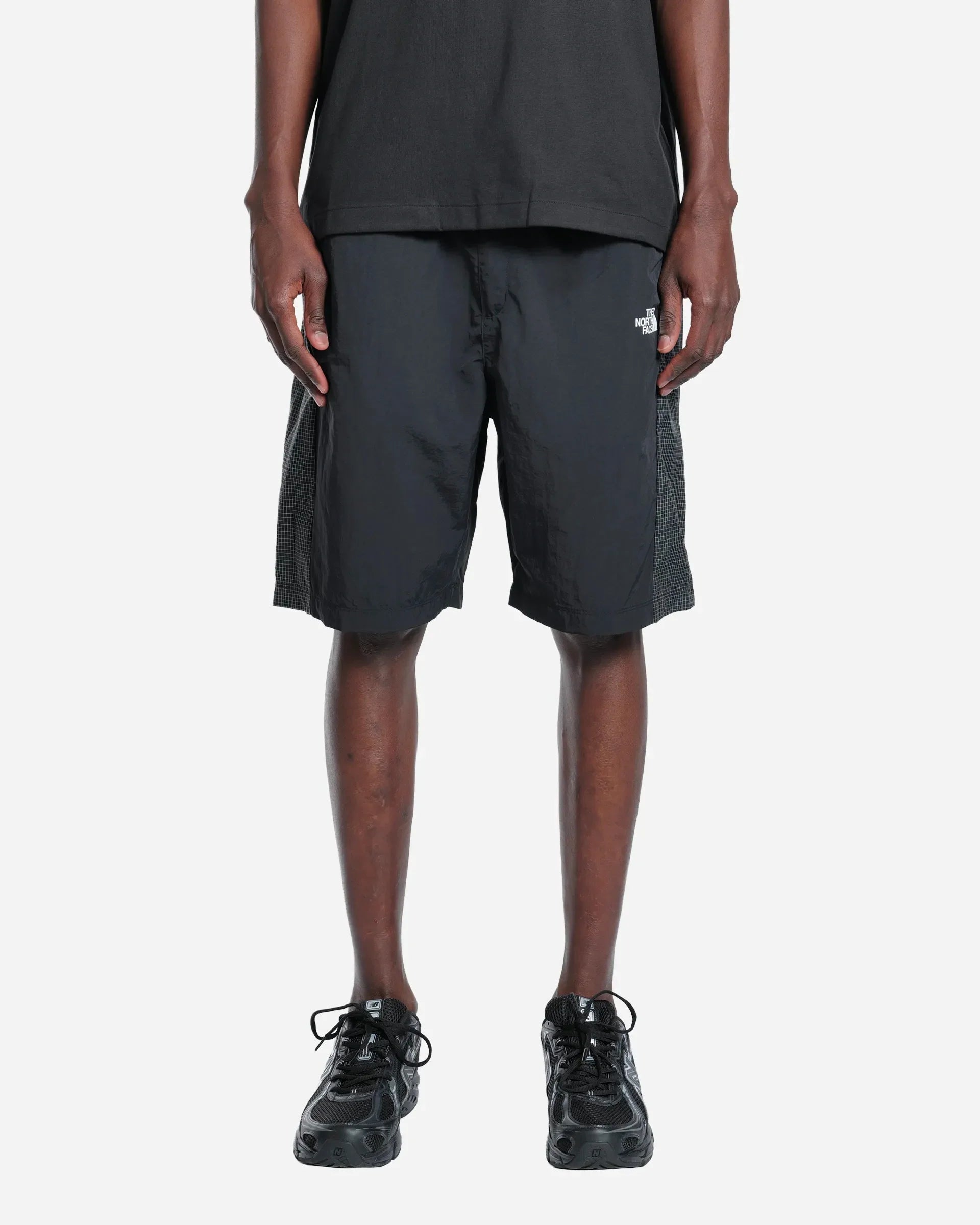 Short NSE Black