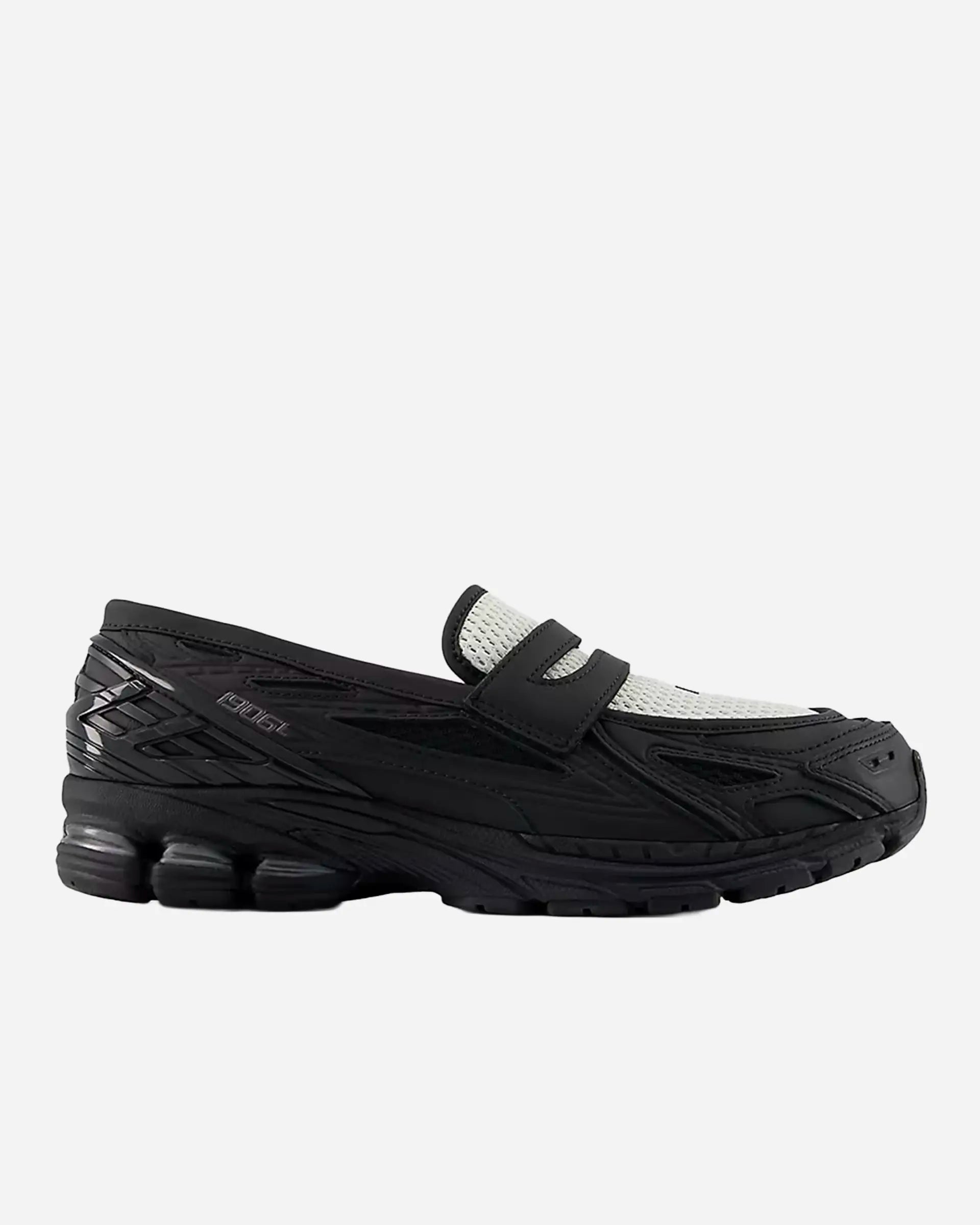 New Balance Loafer U1906 Black/White